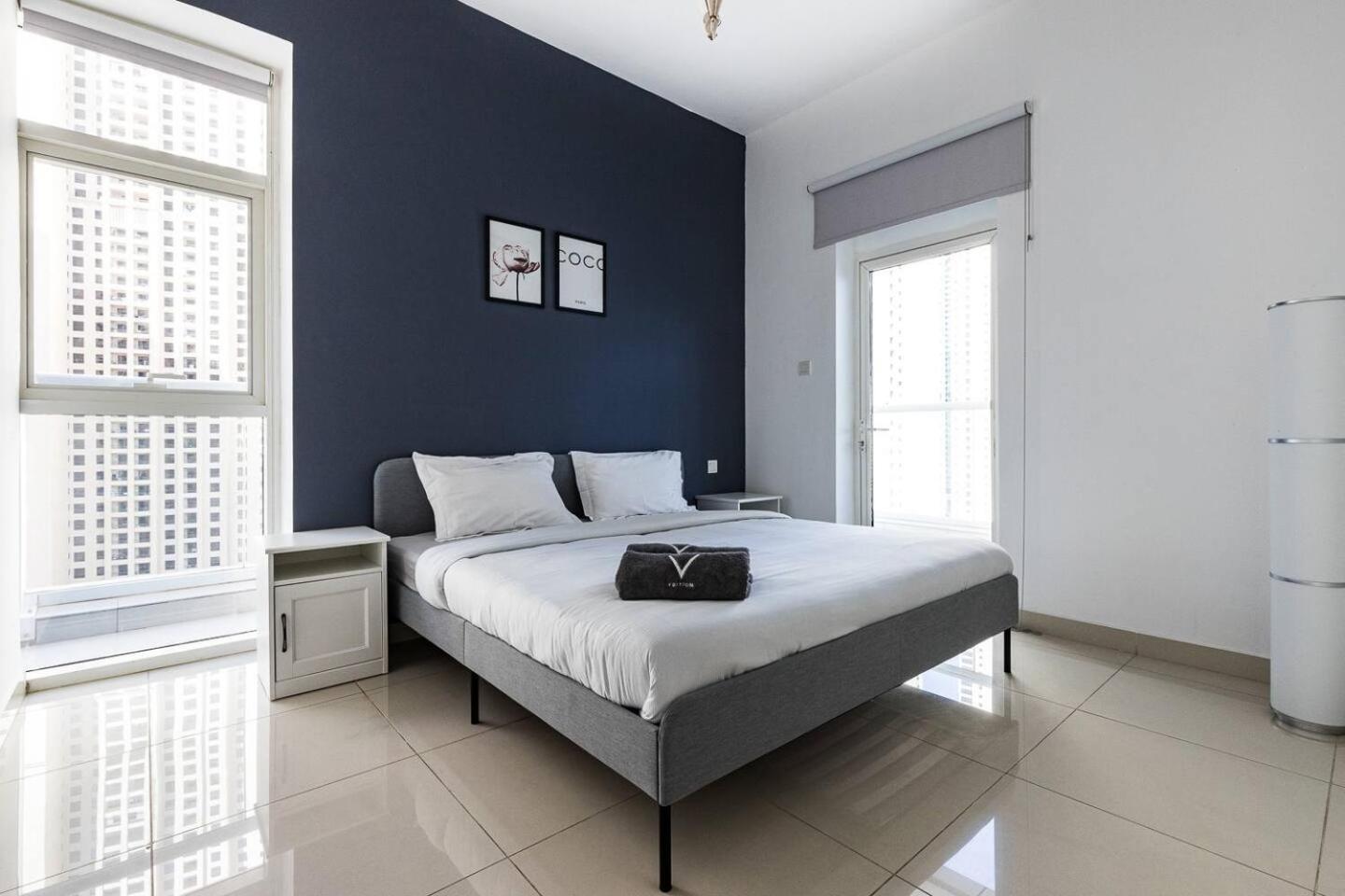 Tranquil Retreat With Epic Marina View Appartement *